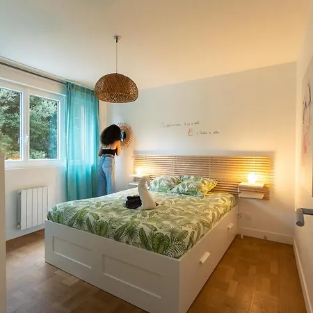 Superbe Appart Lumineux Avec Balcon Plein Centre * קאין
