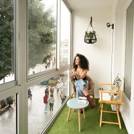 Superbe Appart Lumineux Avec Balcon Plein Centre דירה *